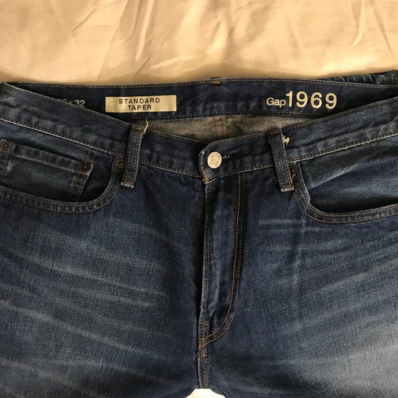 Gap 1969 Straight Taper Jeans 33x32 - Picture 3 of 3